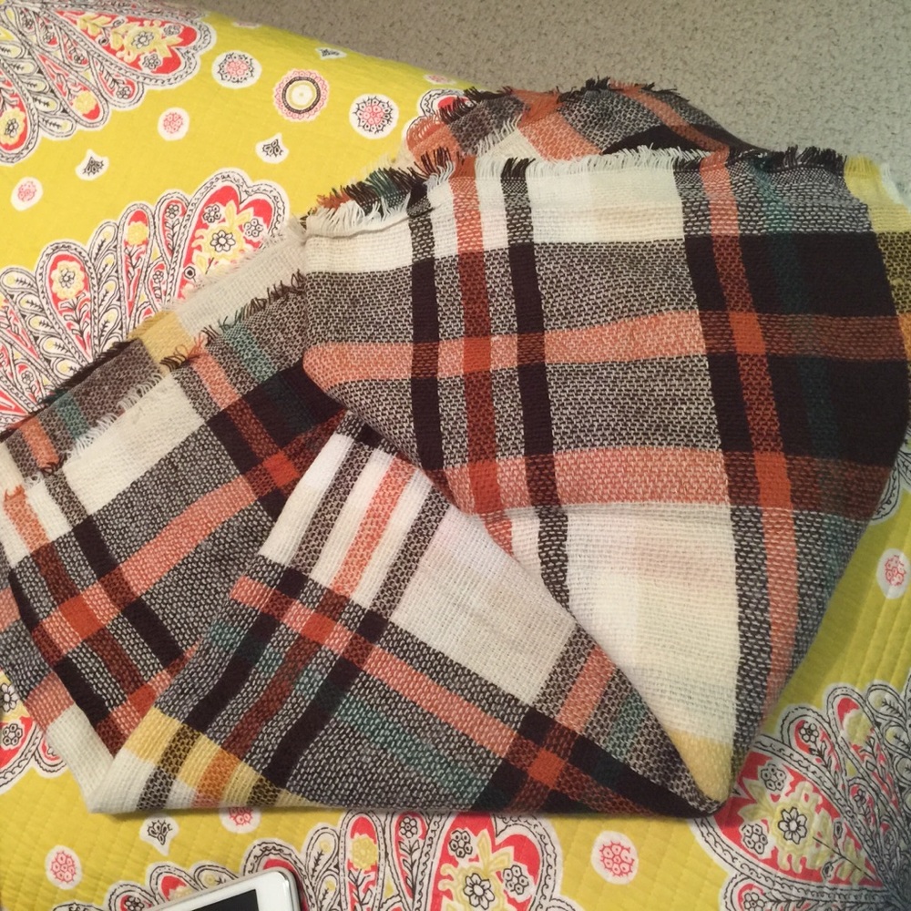 Square blanket scarf
